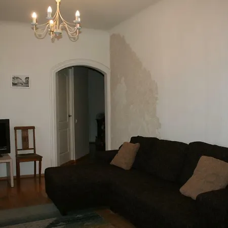 Old Town 2 Bedroom Apartment, Sauna 아파트 *